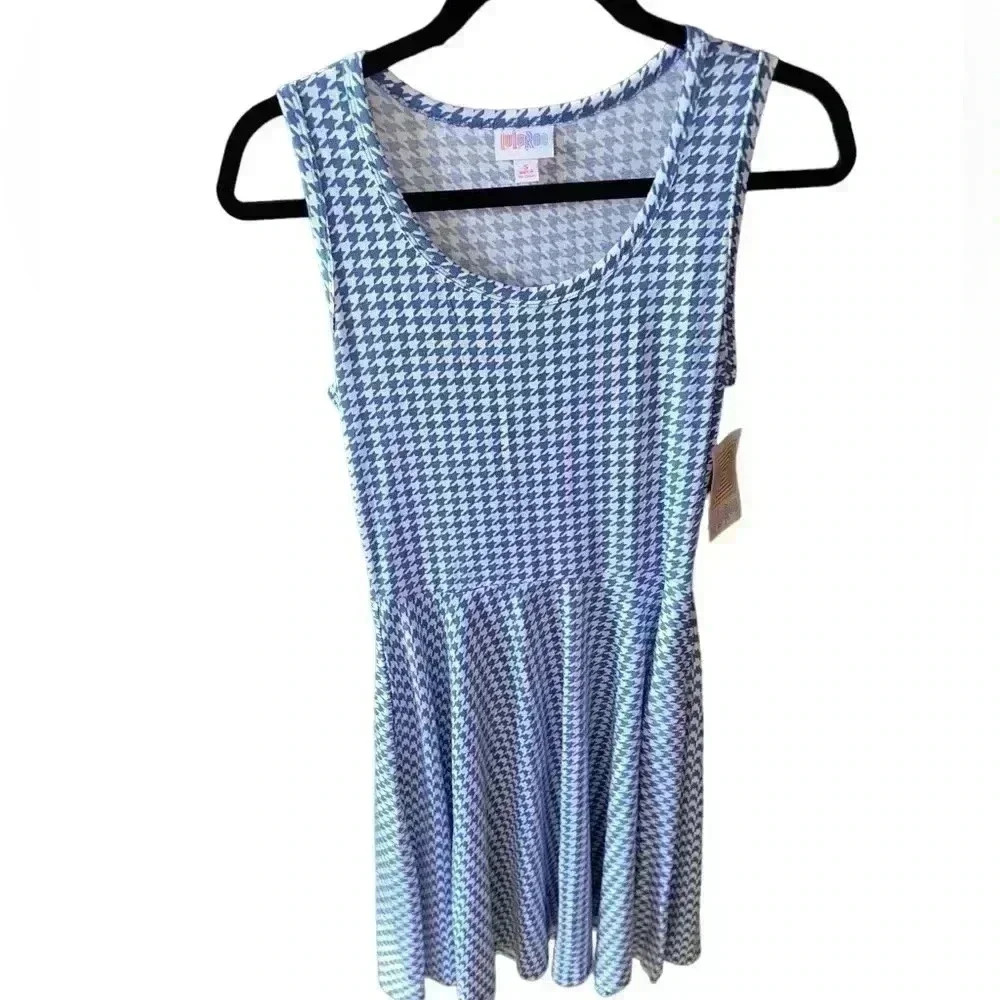 Lularoe small blue& white houndstooth Nikki sleeveless‎ dress with pockets. NWT